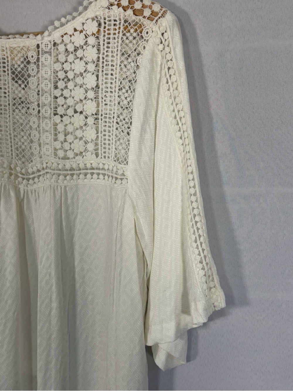 LoveStitch Women’s Medium Ivory Boho Lace Crochet Peasant Blouse Bell Sleeves. - Picture 7 of 13